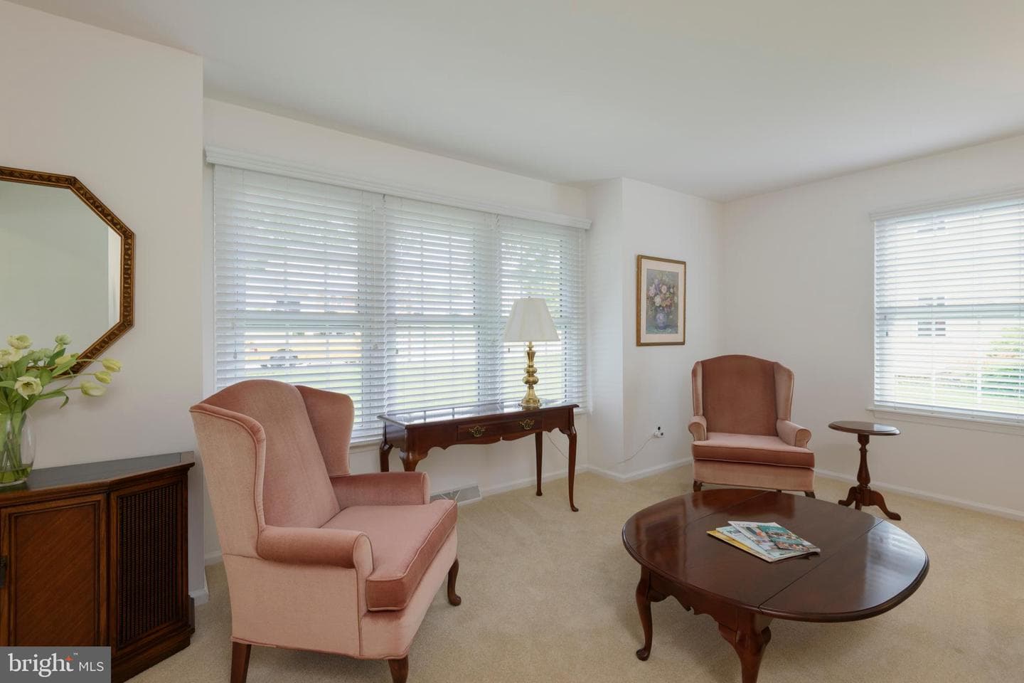 215 Elton Circle photo 7
