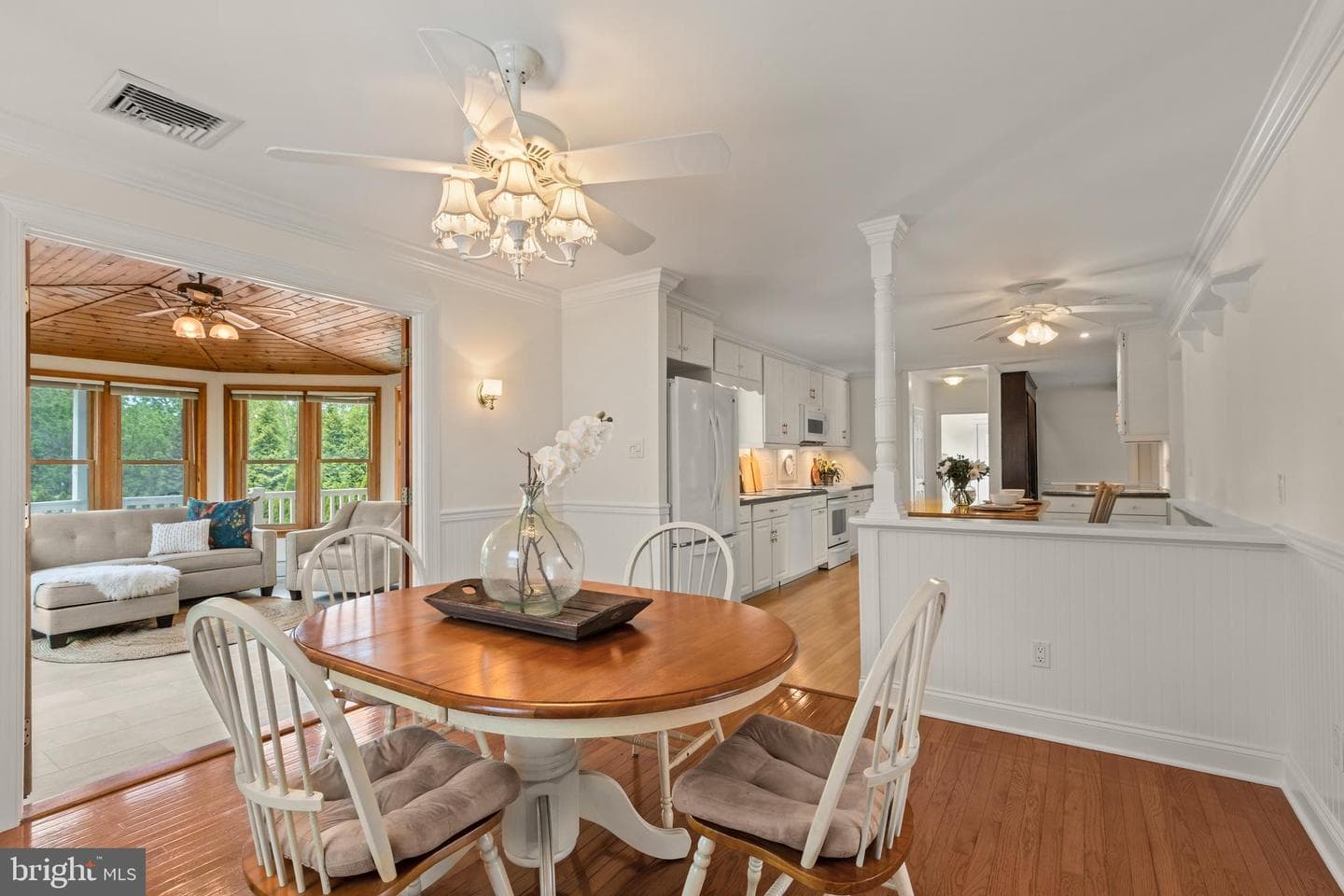 1416 Gary Terrace photo 12