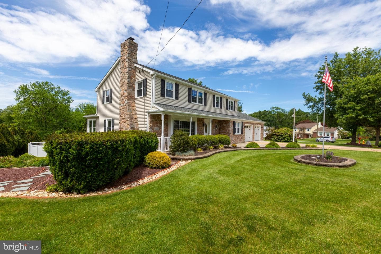 1416 Gary Terrace photo 4