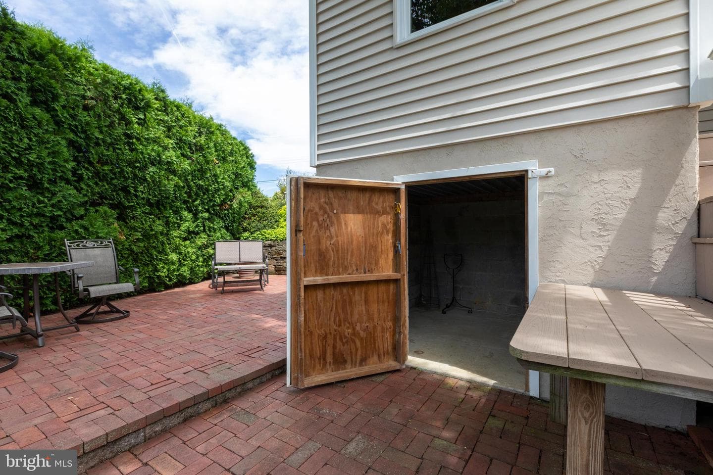 1416 Gary Terrace photo 44