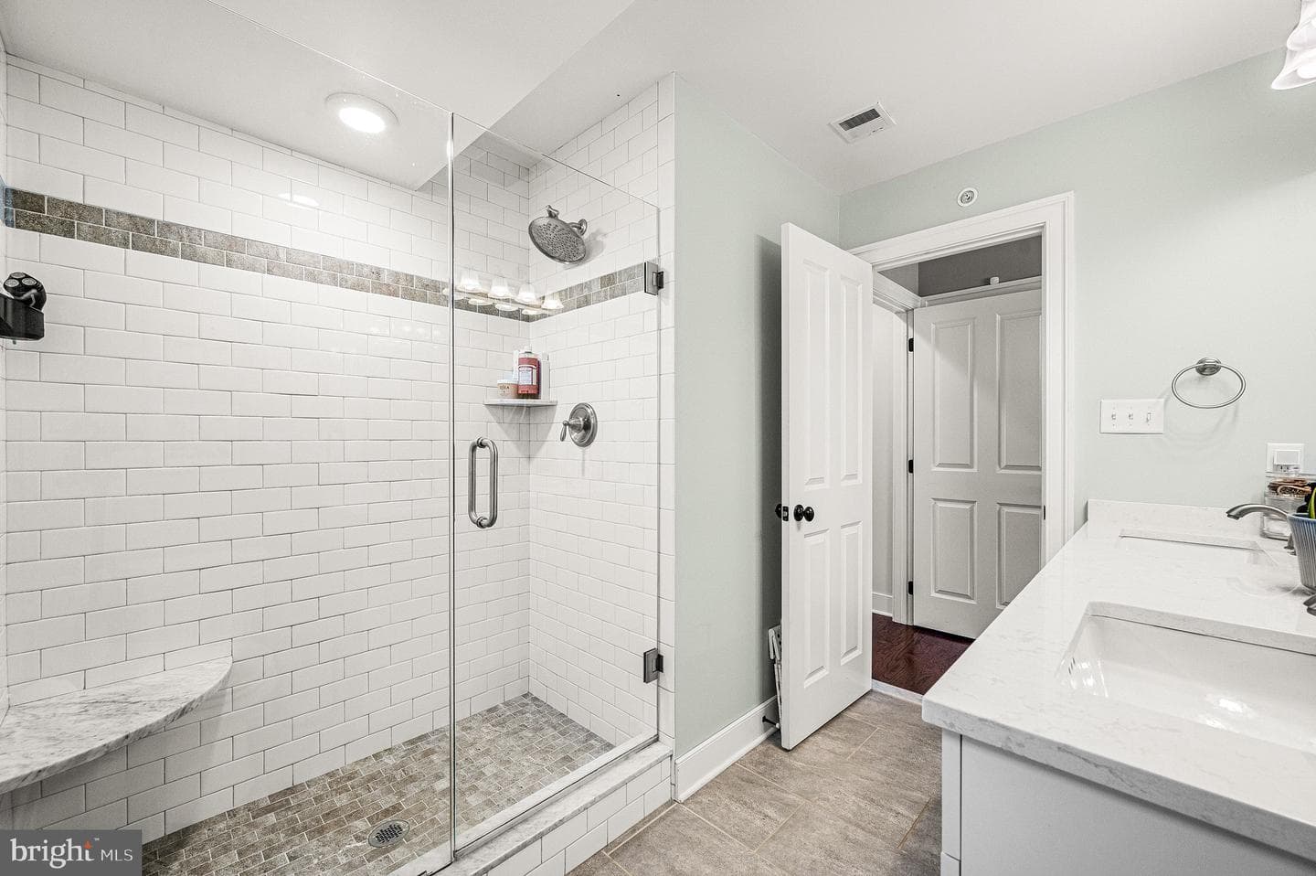 625 W Mulberry Street photo 21