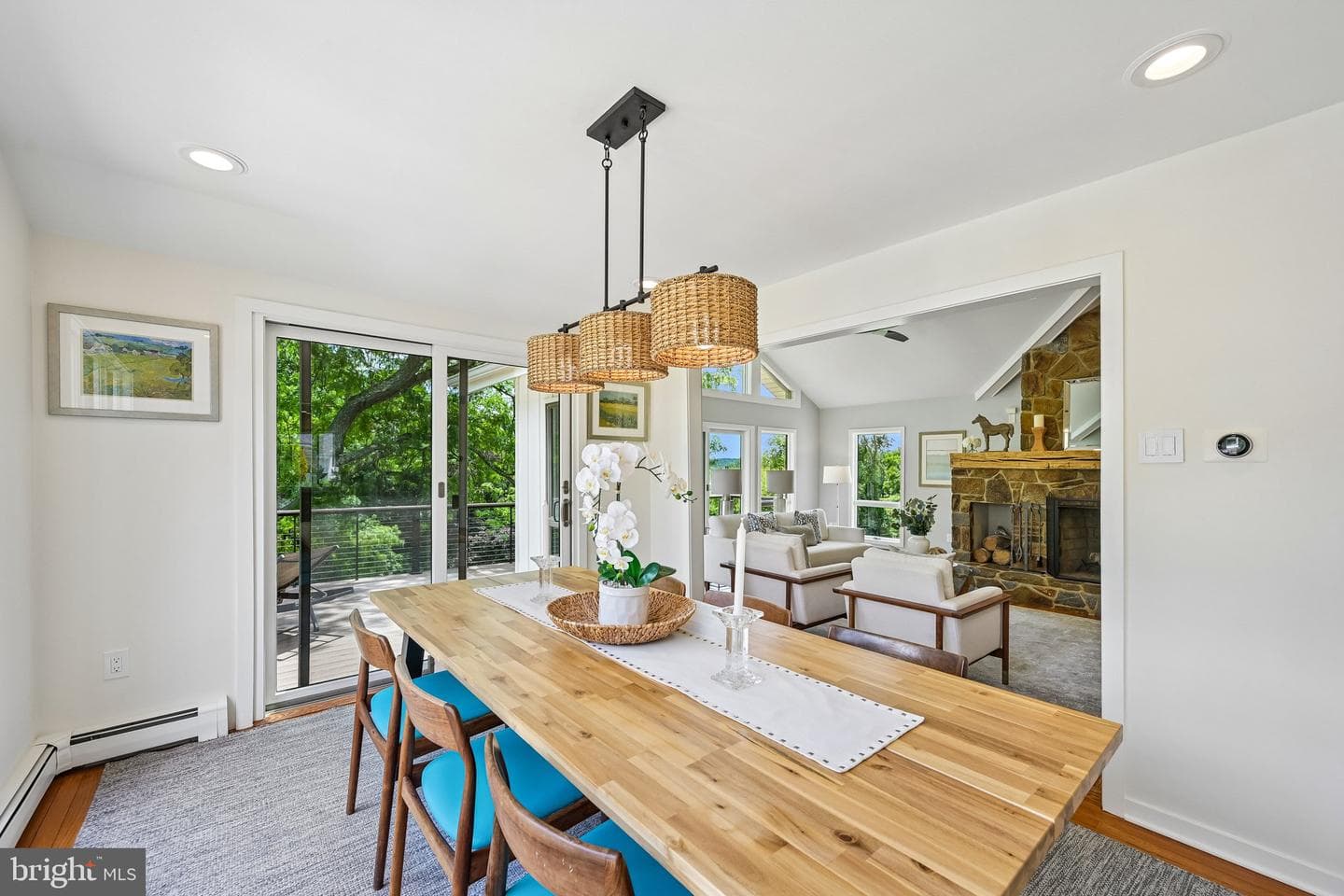 989 Delchester Road photo 16