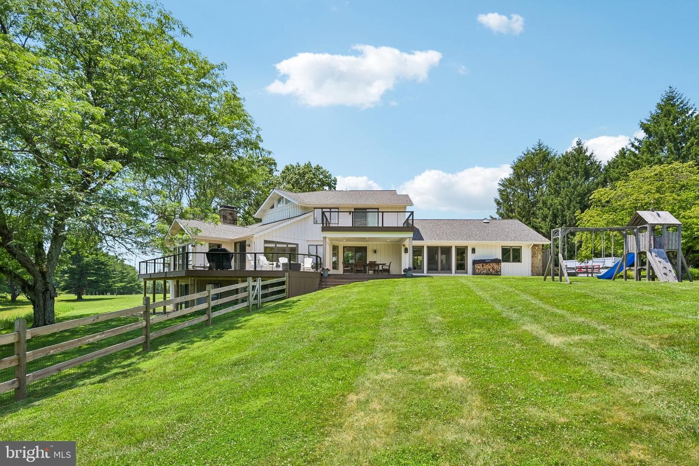 989 Delchester Road photo 61