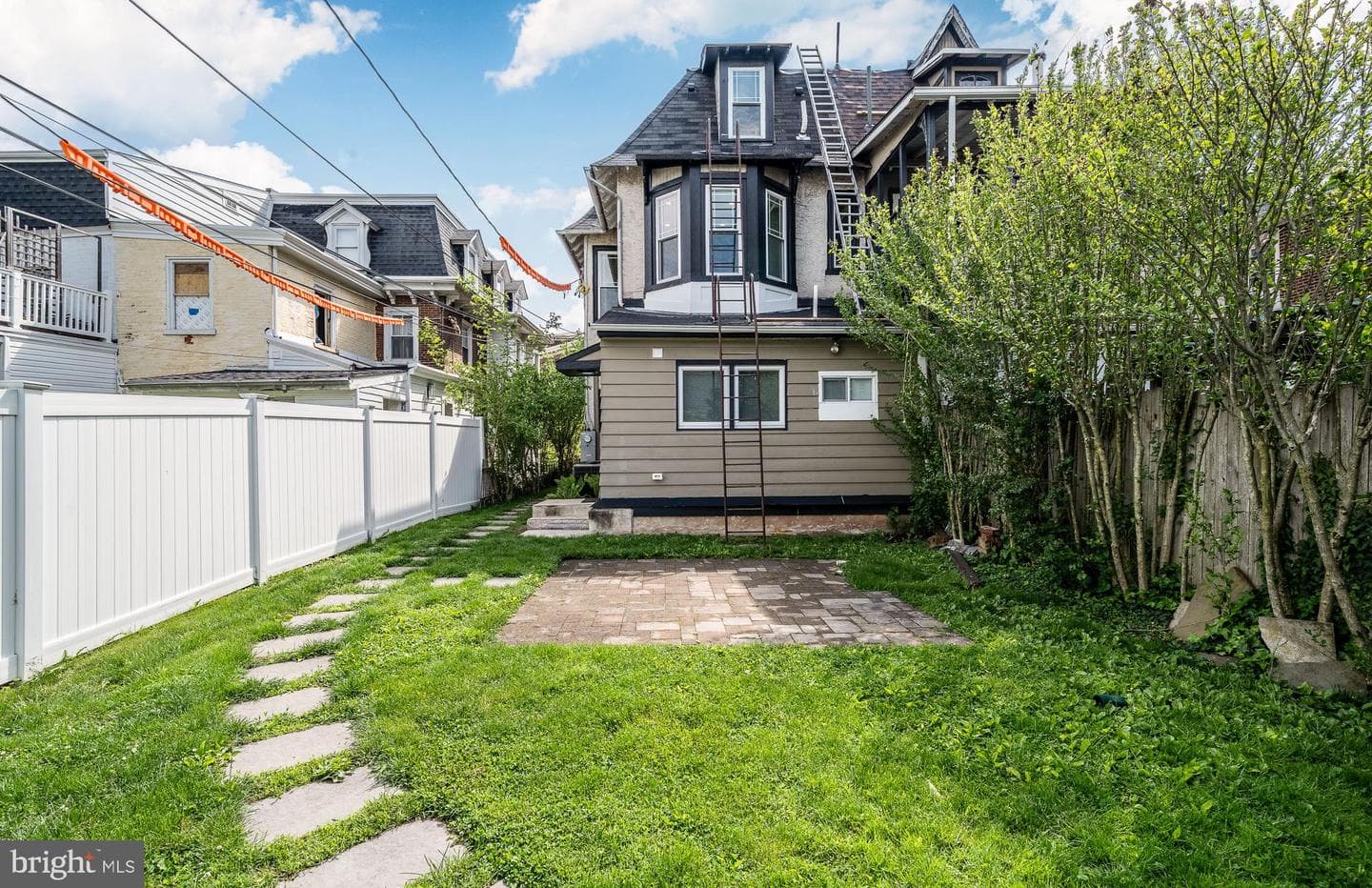 144 Gay Street photo 47