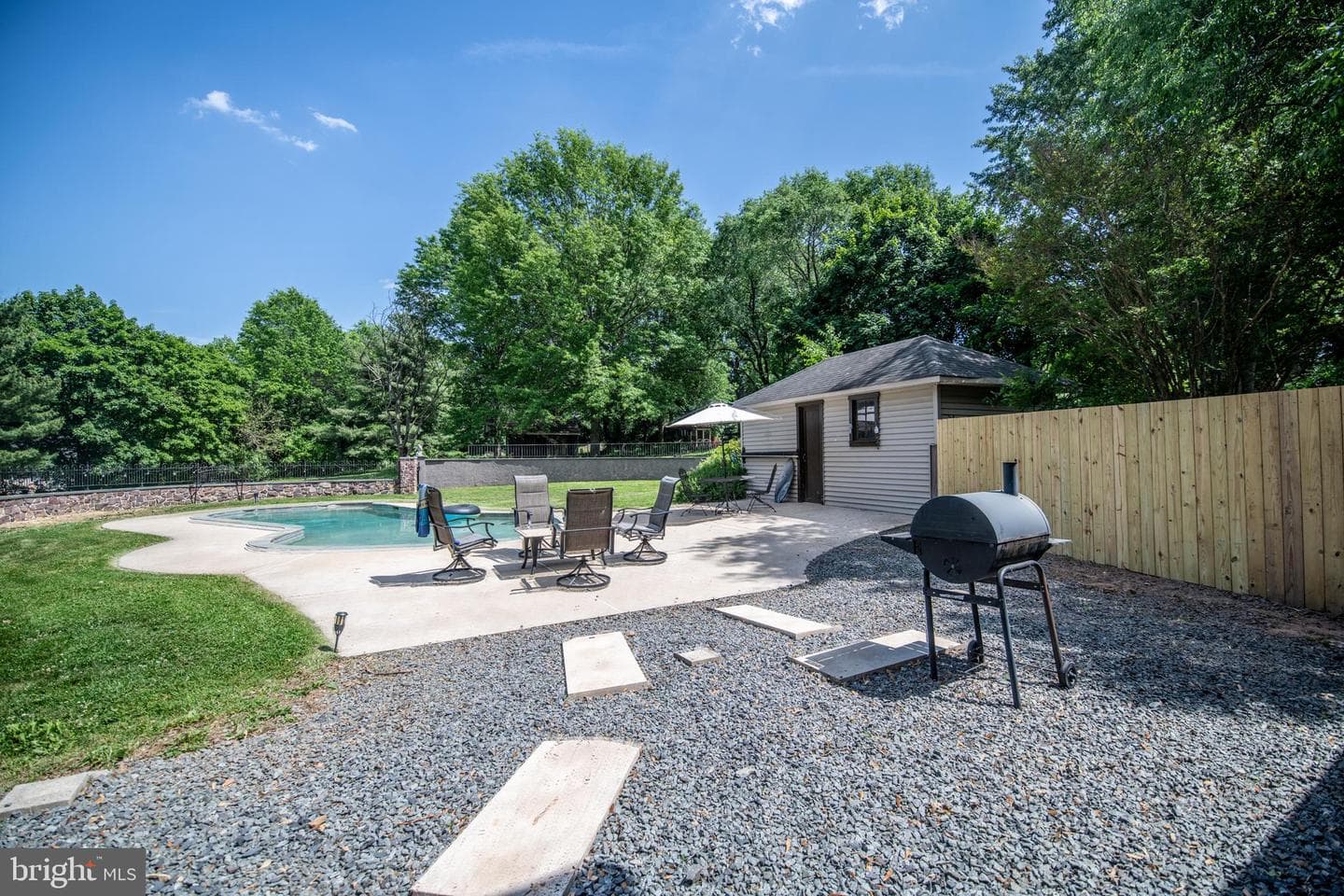 206 Reitnour Road photo 41