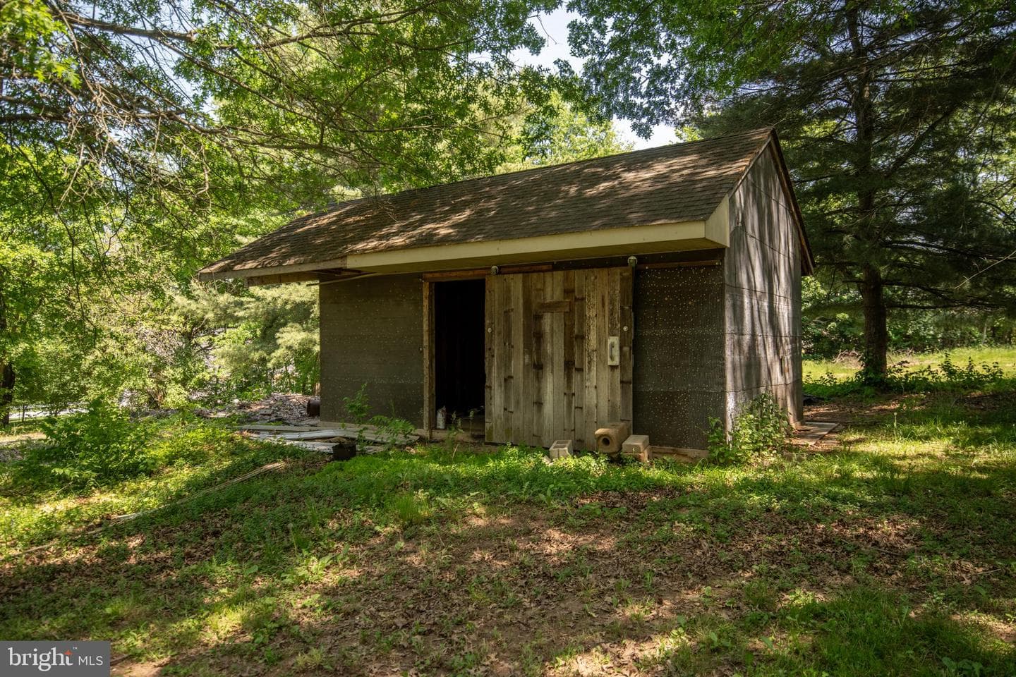 206 Reitnour Road photo 46