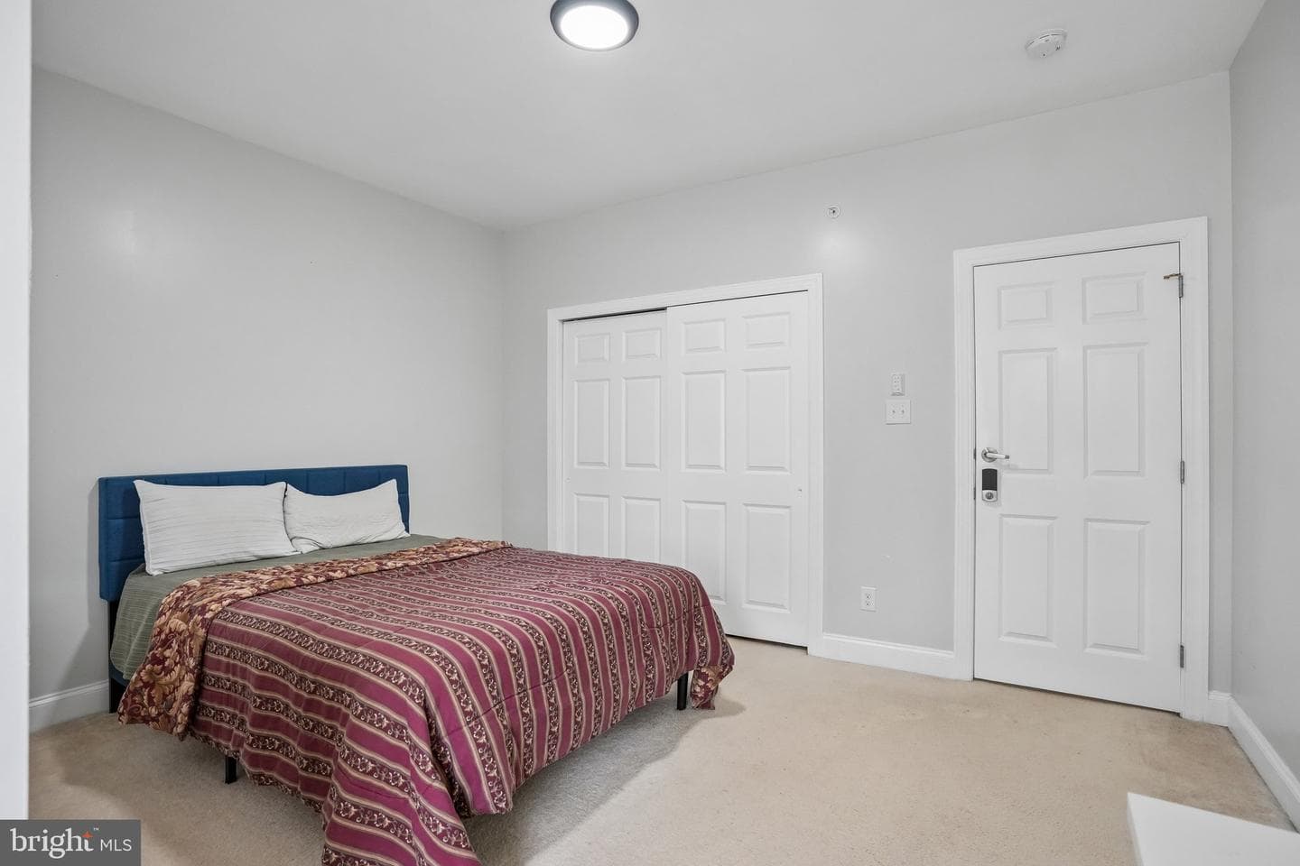 166 Shilling Avenue photo 17