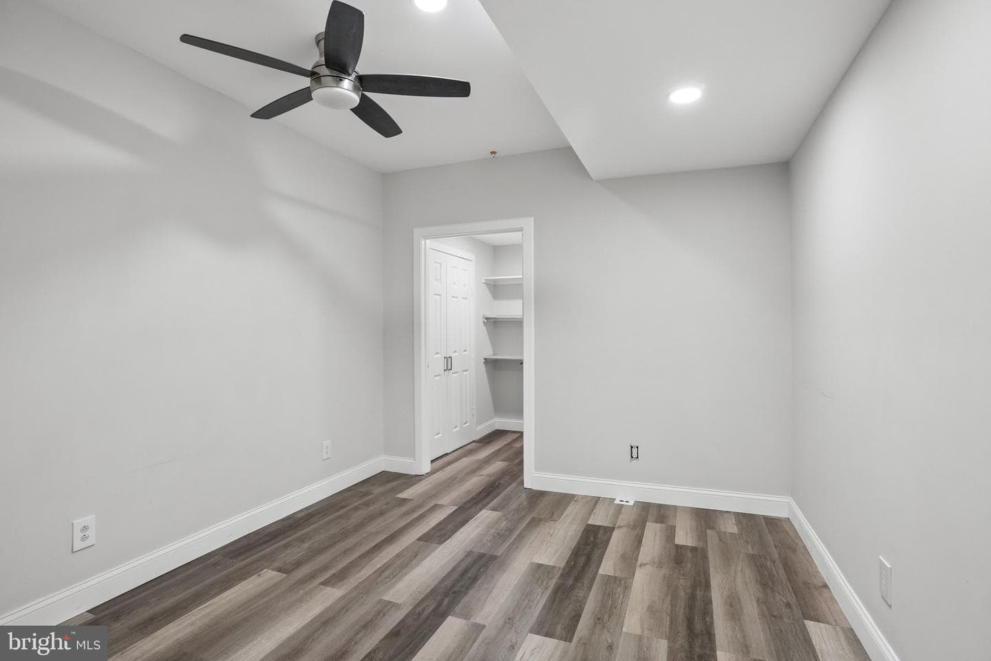 166 Shilling Avenue photo 18