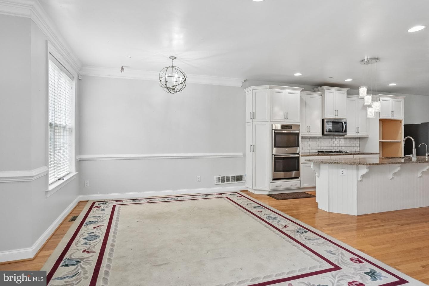 166 Shilling Avenue photo 5