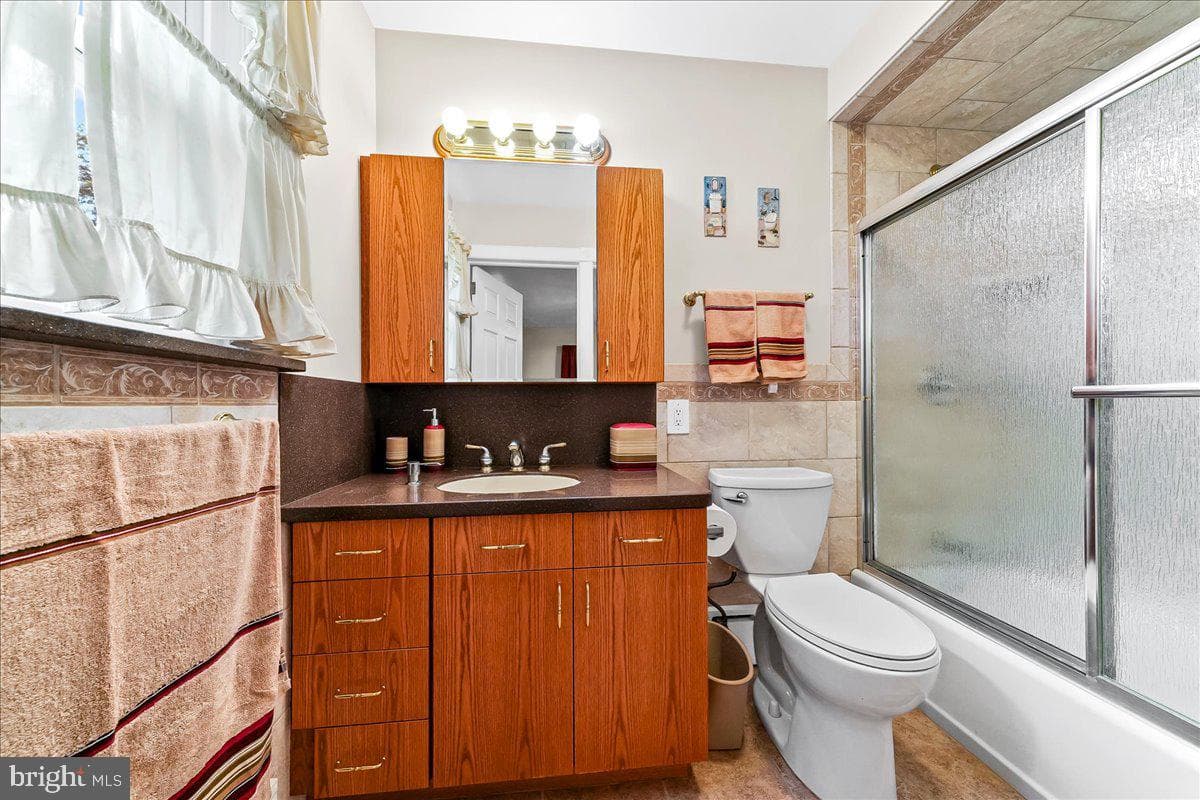 1219 Scott Drive photo 20