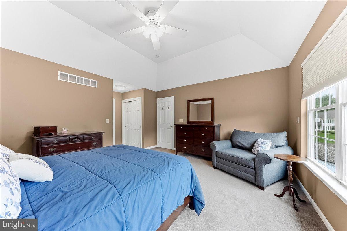 205 Warwick Court photo 22