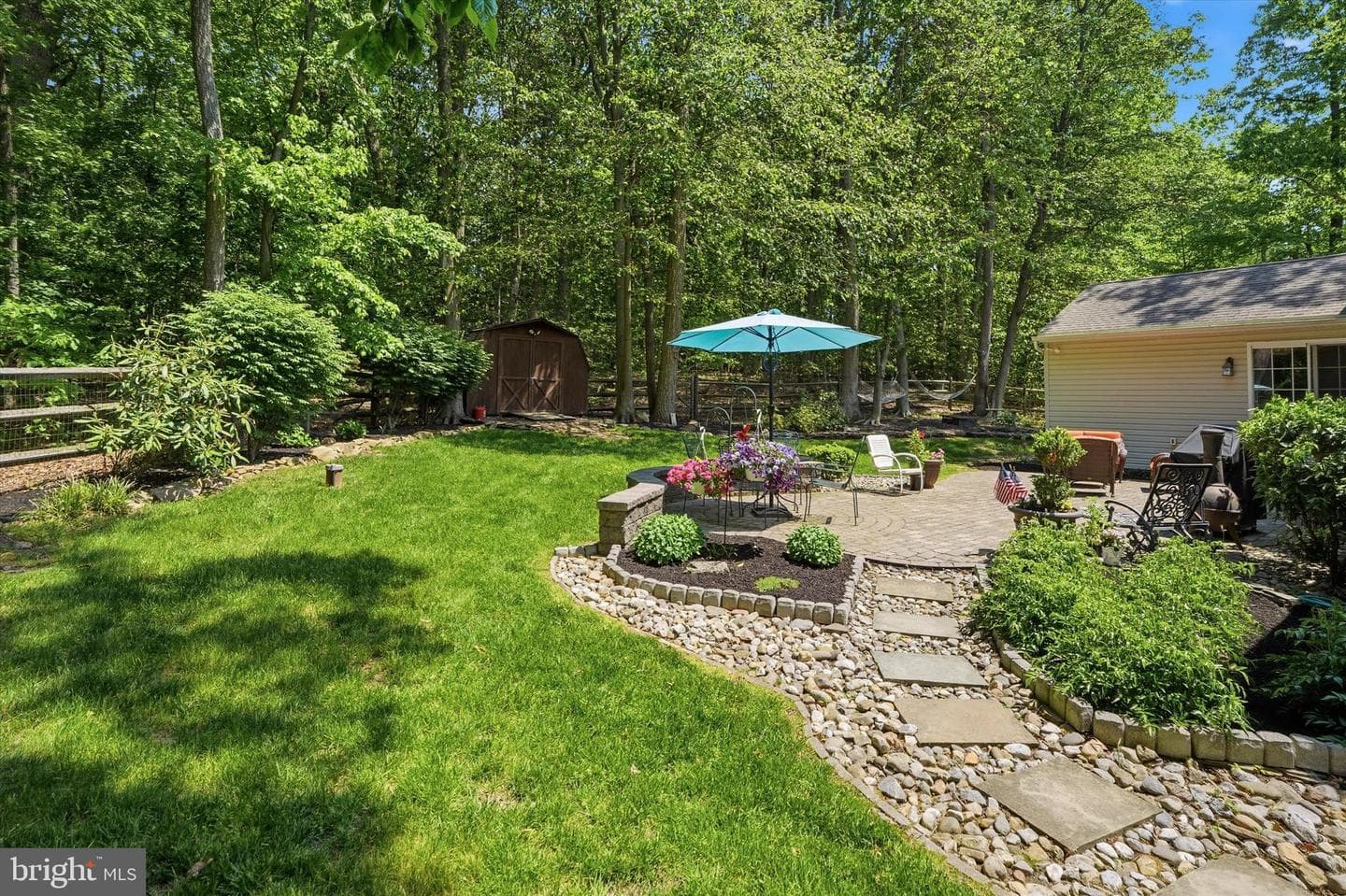 116 Acorn Way photo 24