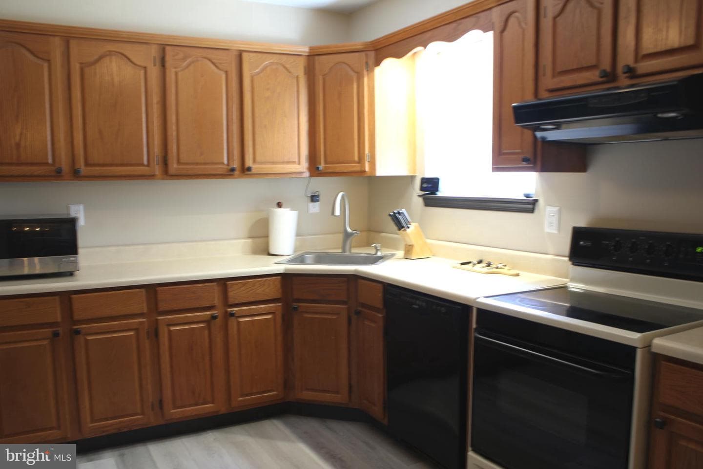 1210 New Hampshire Lane photo 21