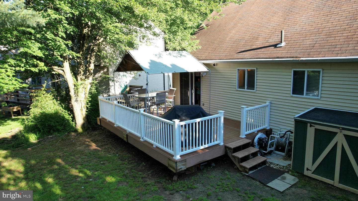 1210 New Hampshire Lane photo 36