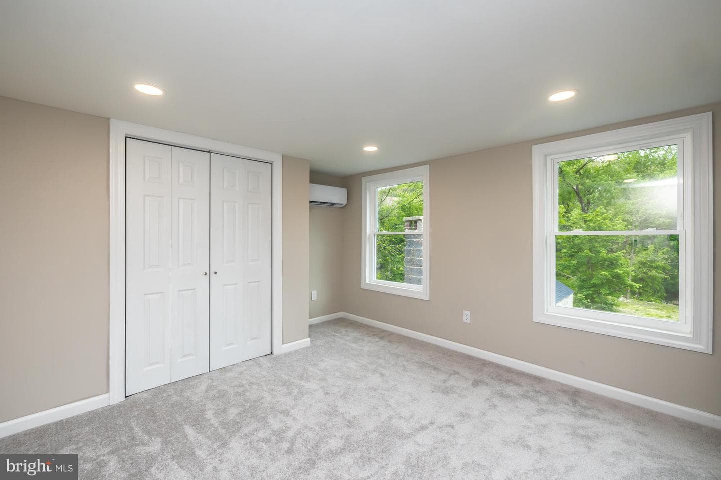 265 S Mount Airy Road photo 18
