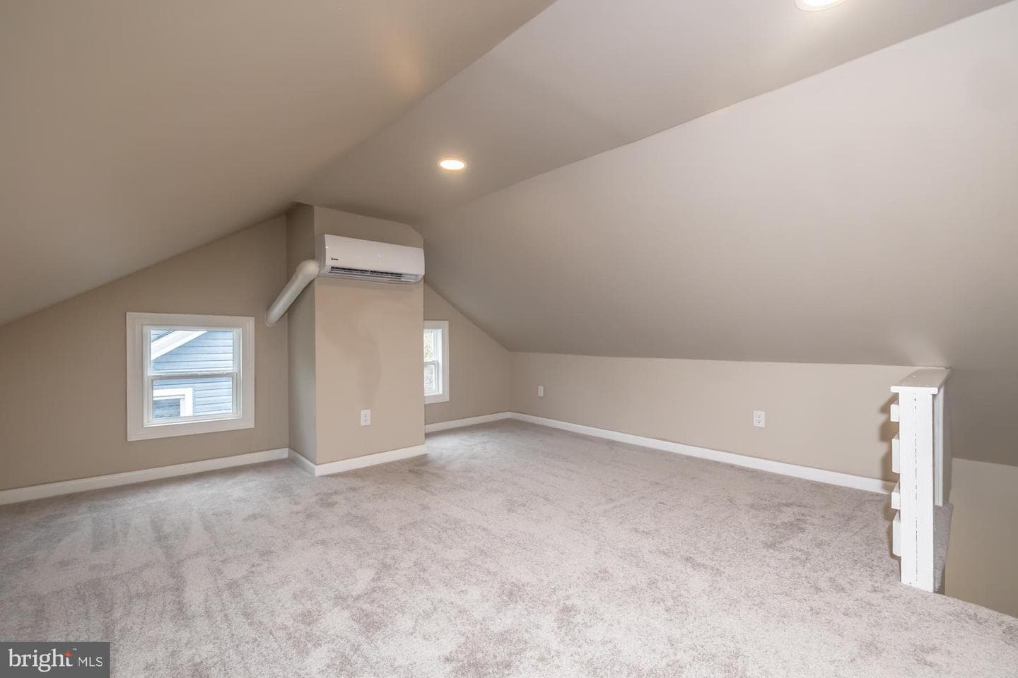 265 S Mount Airy Road photo 21