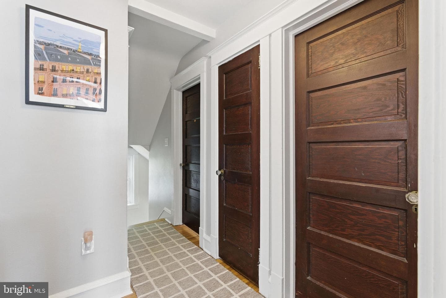 562 Woodside Avenue photo 22