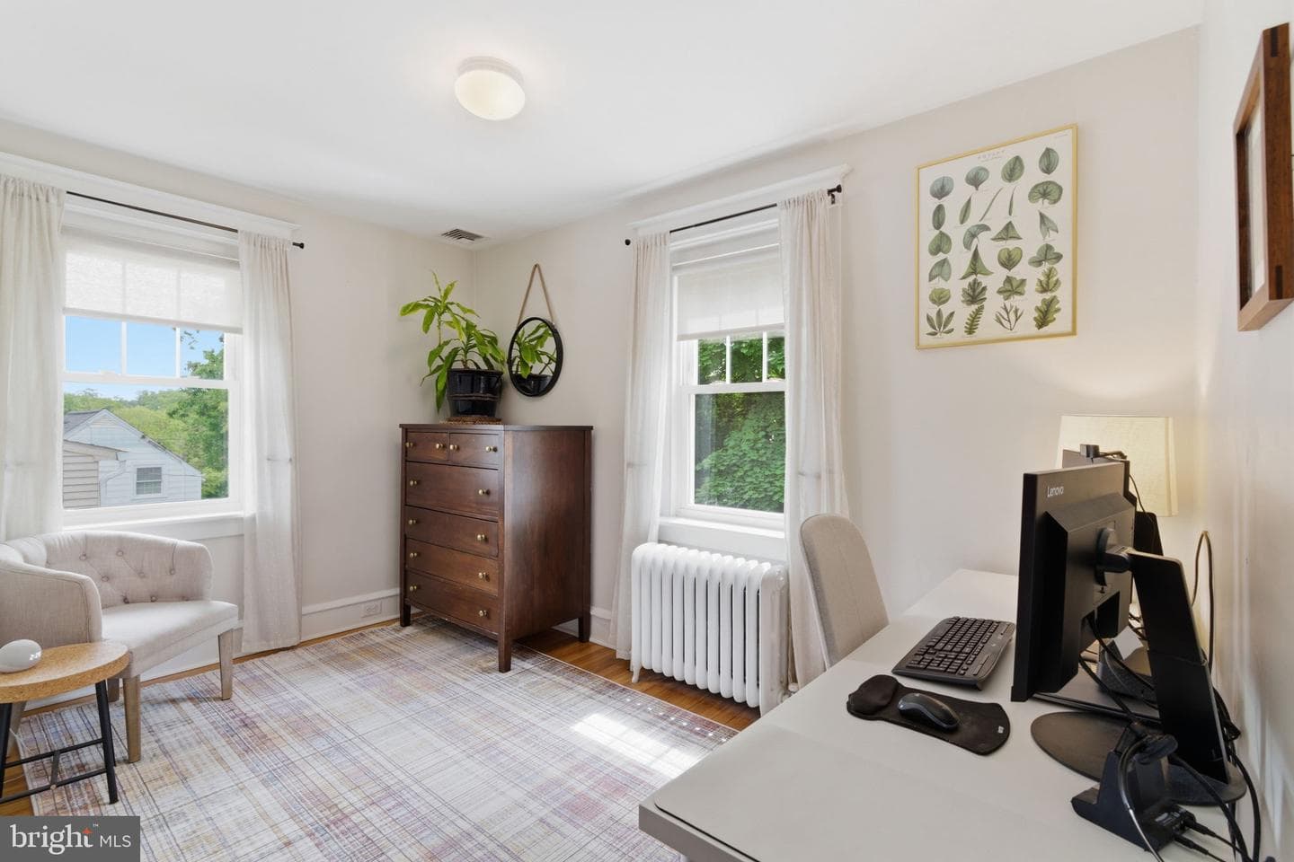 562 Woodside Avenue photo 30