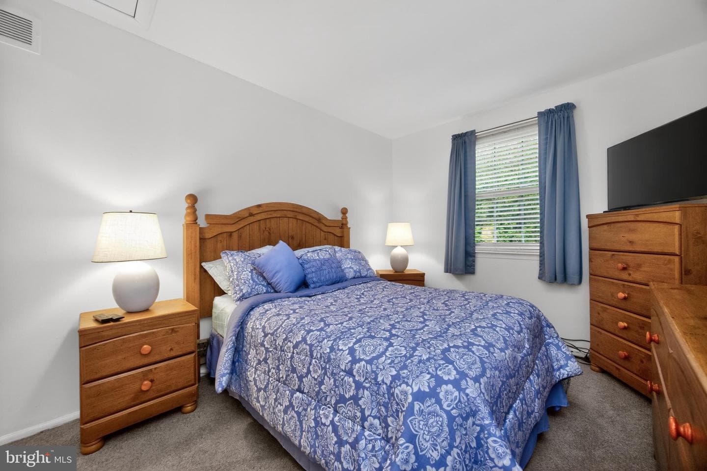 1616 S Coventry Lane photo 18