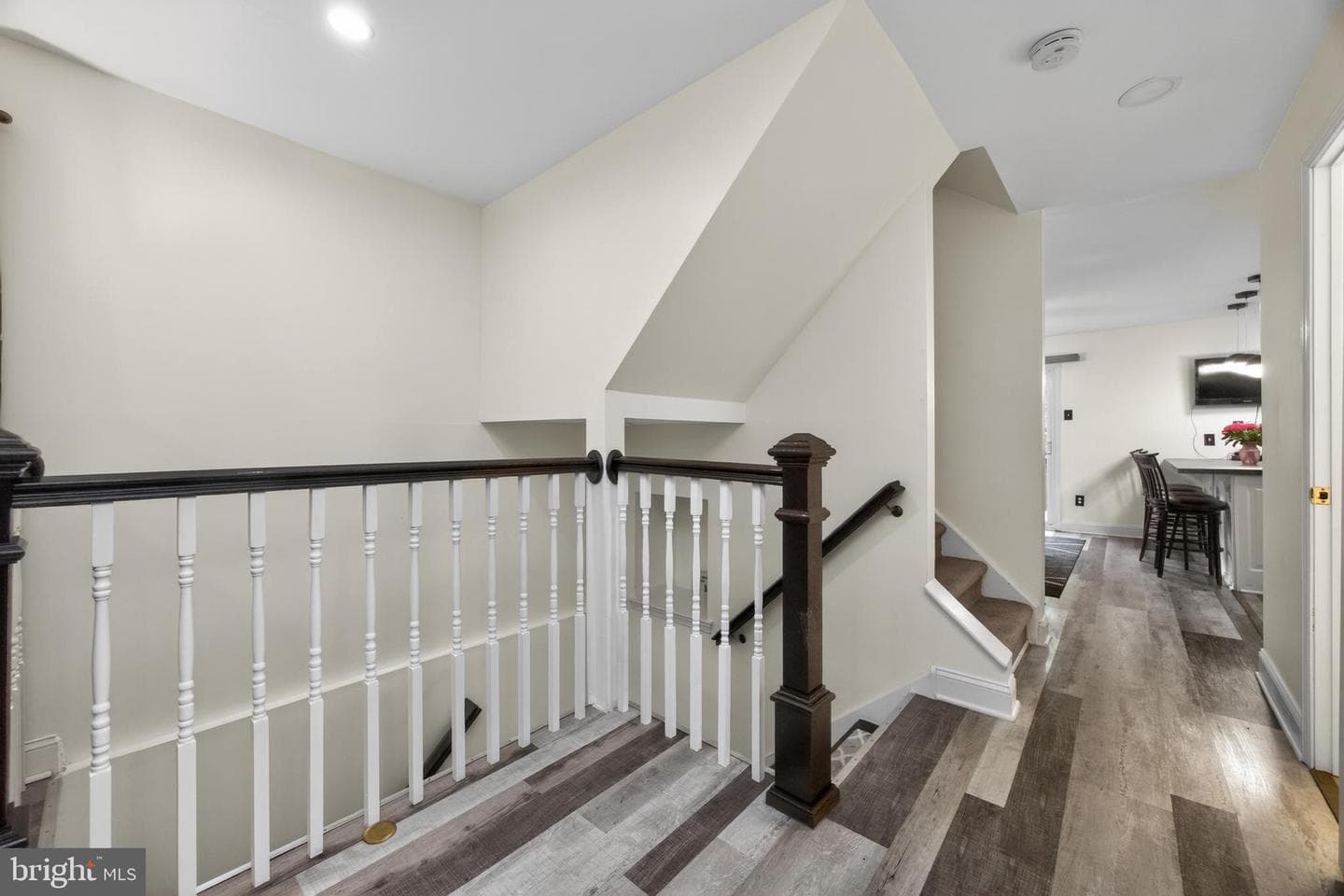 1616 S Coventry Lane photo 6