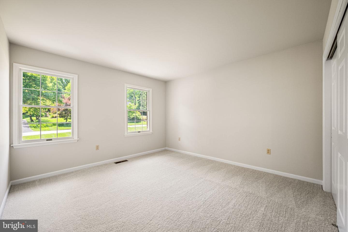 405 Scofield Lane photo 29