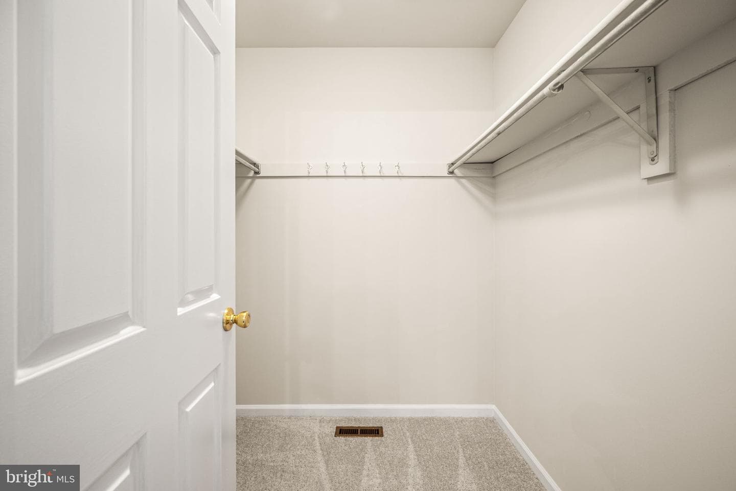 405 Scofield Lane photo 43