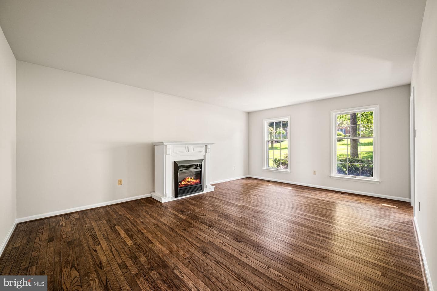 405 Scofield Lane photo 9