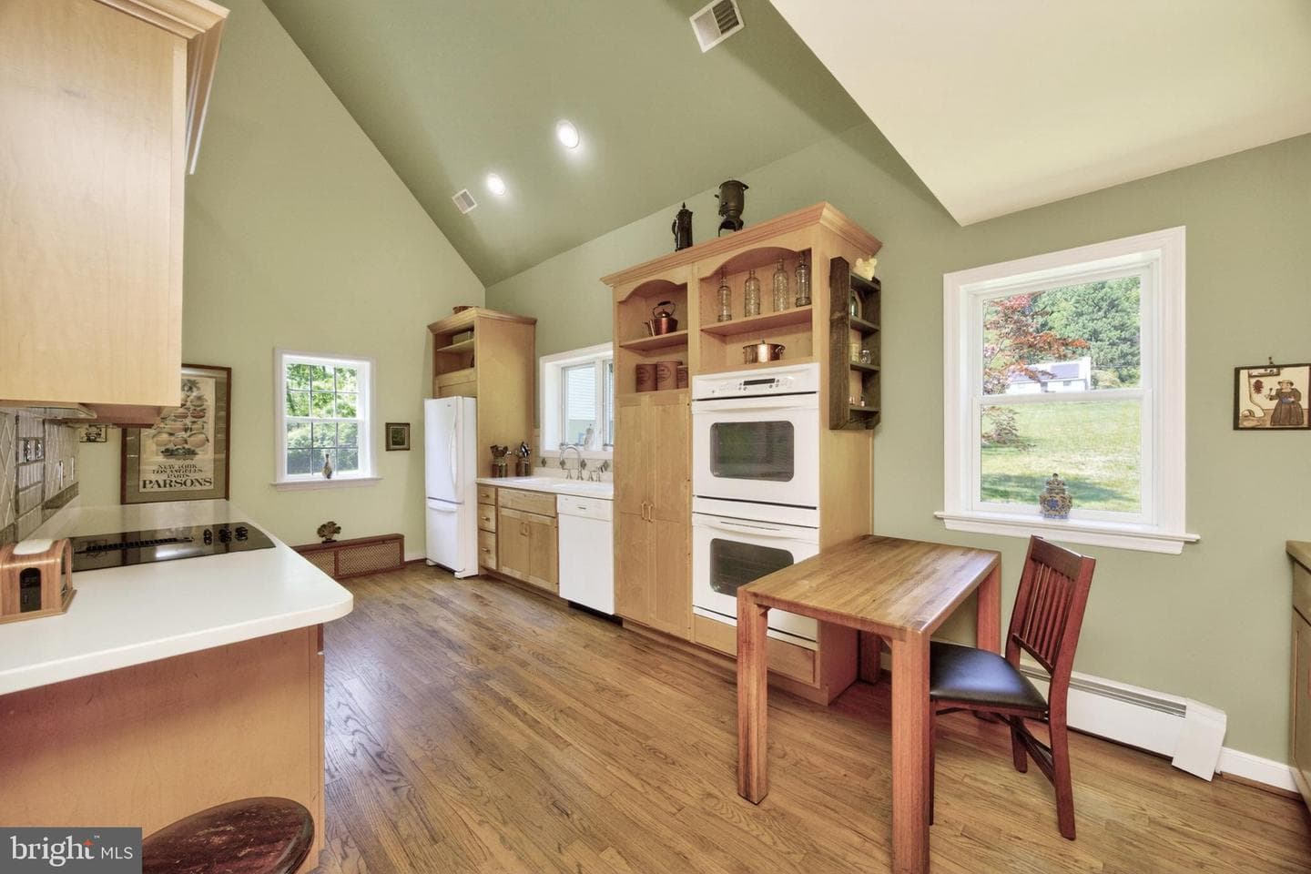 1 Spring Valley Road photo 18