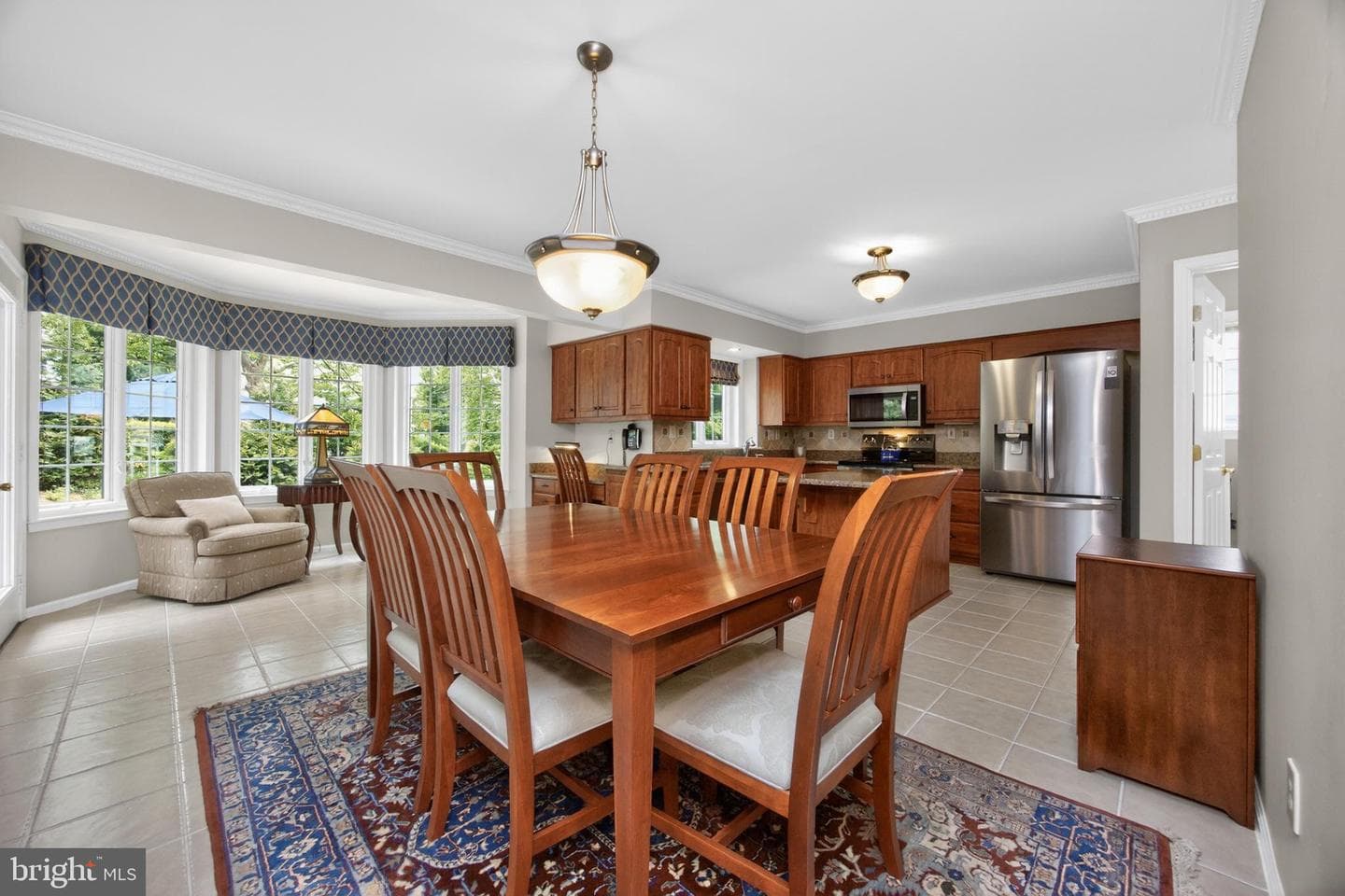646 Perimeter Drive photo 17