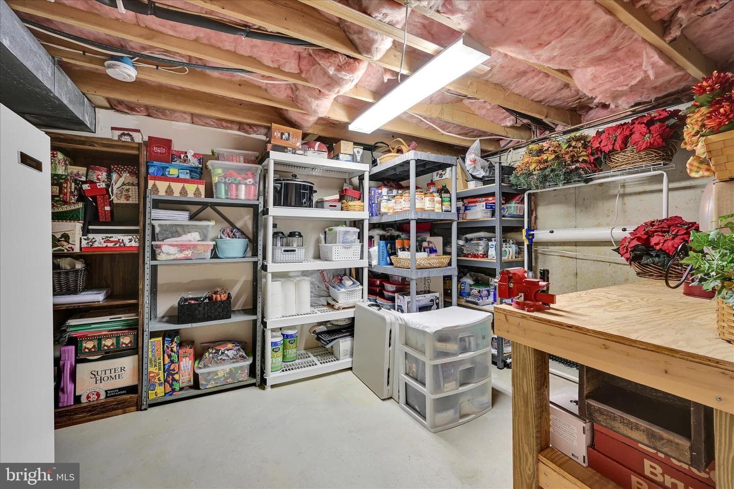 214 Mill Pond Drive photo 44