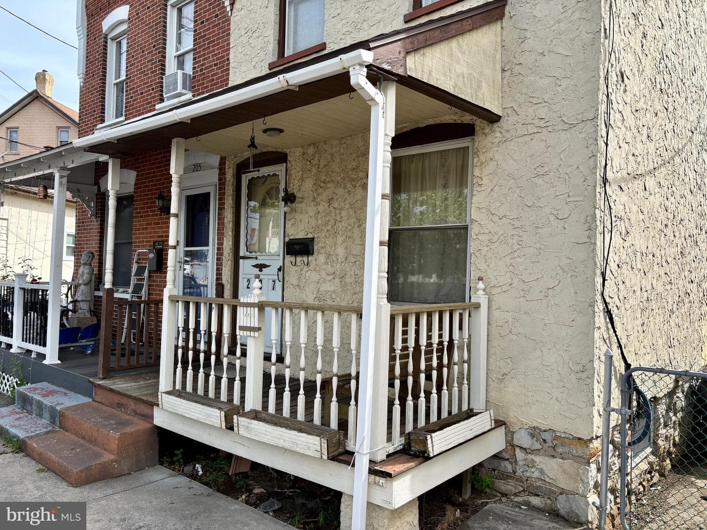 207 Chestnut Street photo 3