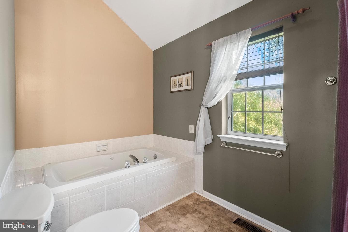 923 Chester Drive photo 21