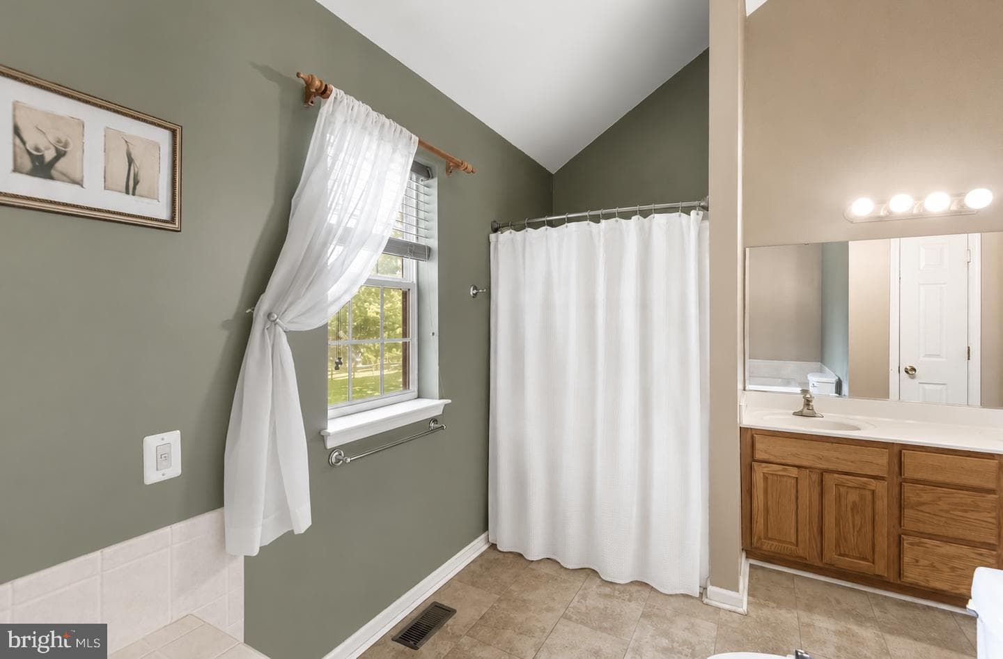 923 Chester Drive photo 22