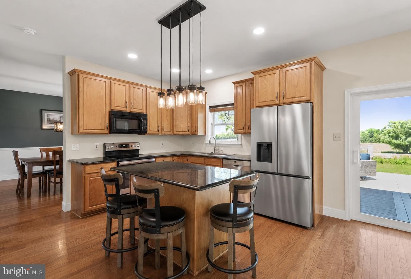 923 Chester Drive photo 9