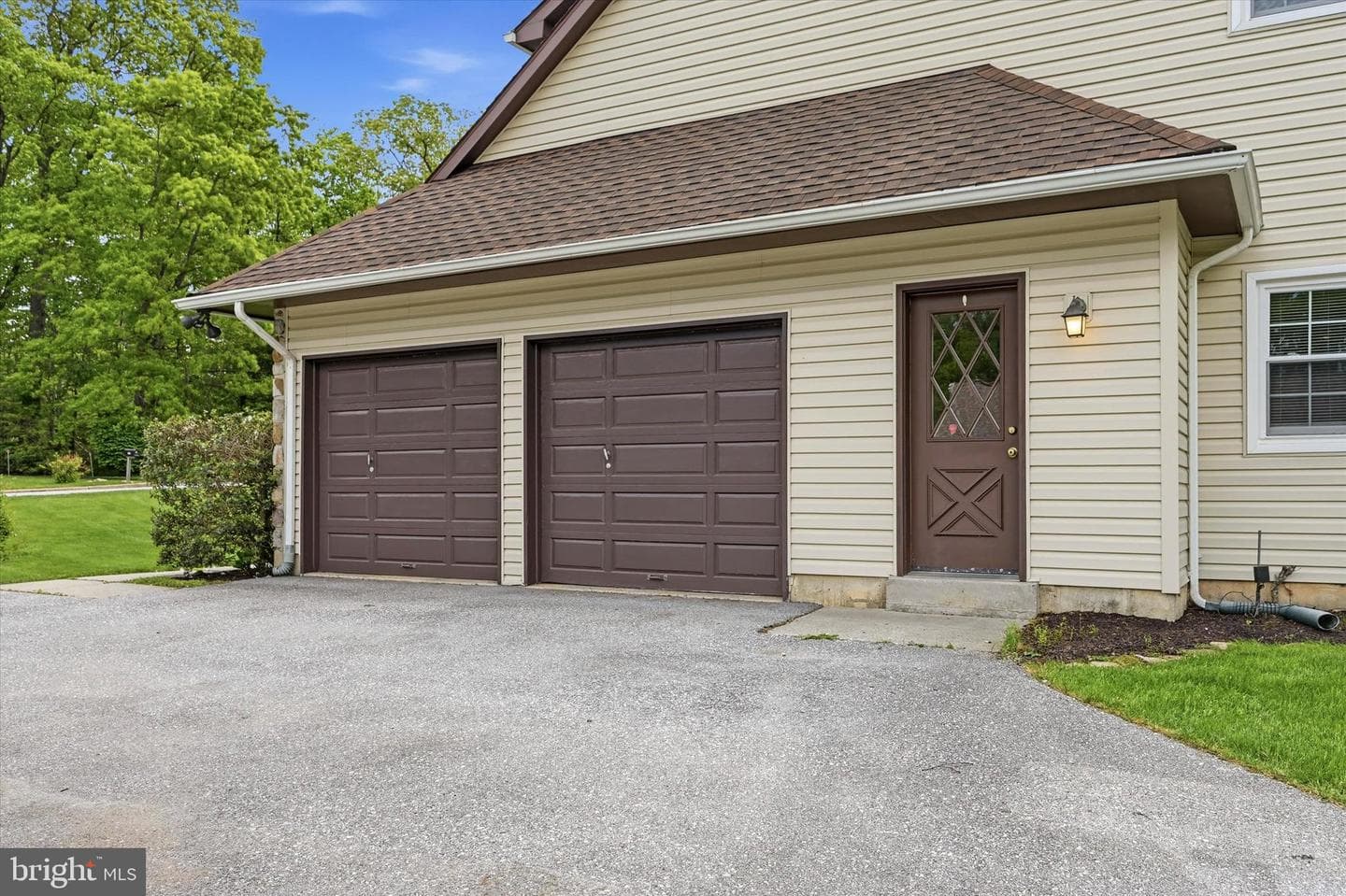 700 Broad View Road photo 35