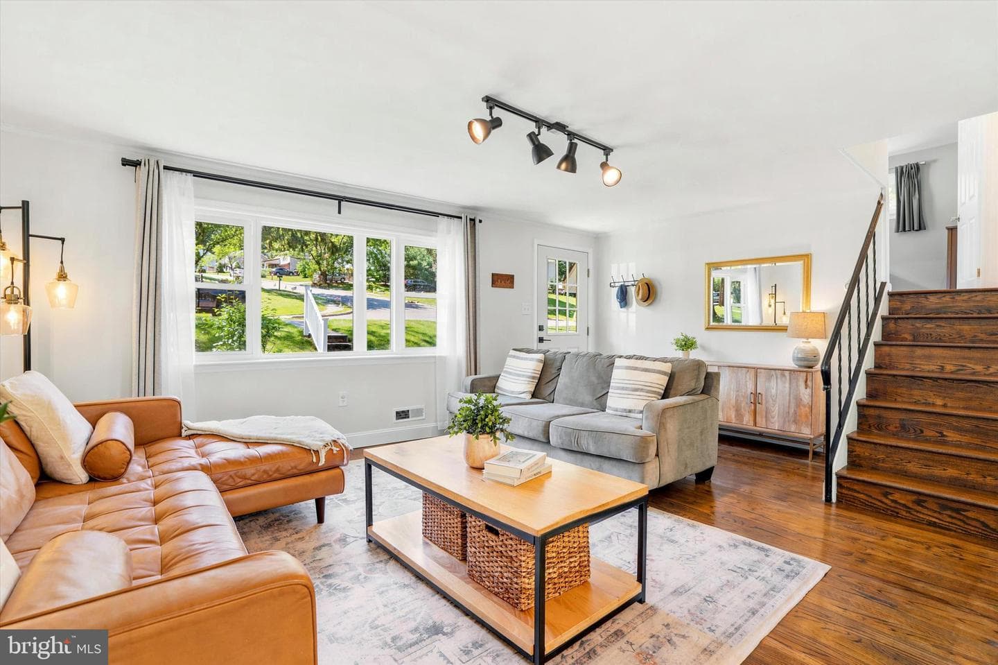34 Sunset Dr photo 3