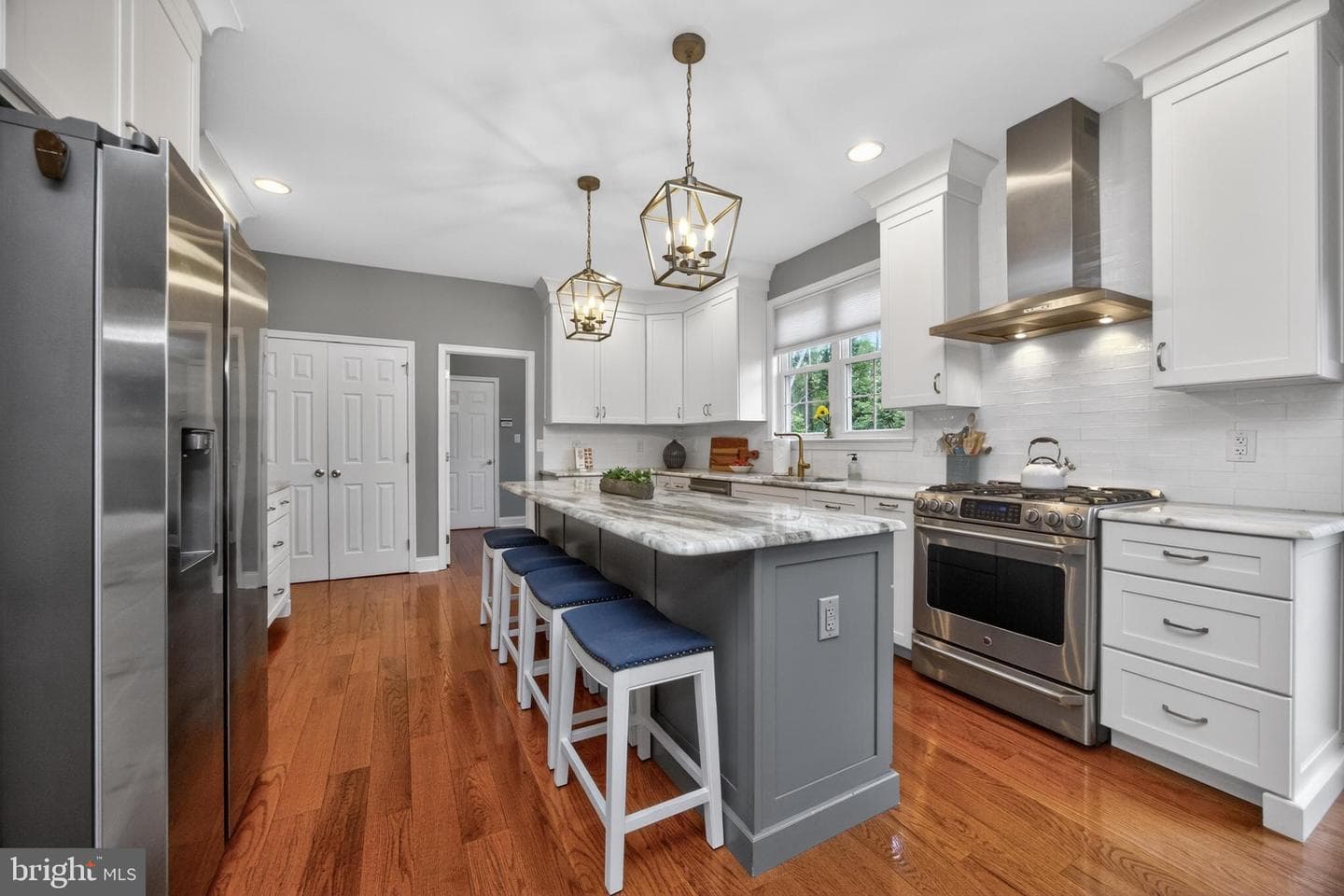 7 Jack Reynolds Way photo 3