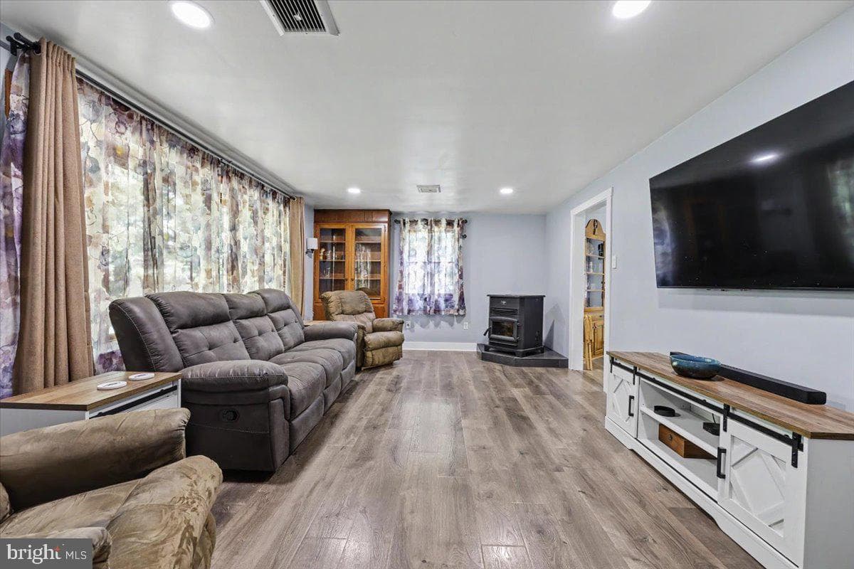 1199 Shenkel Road photo 18