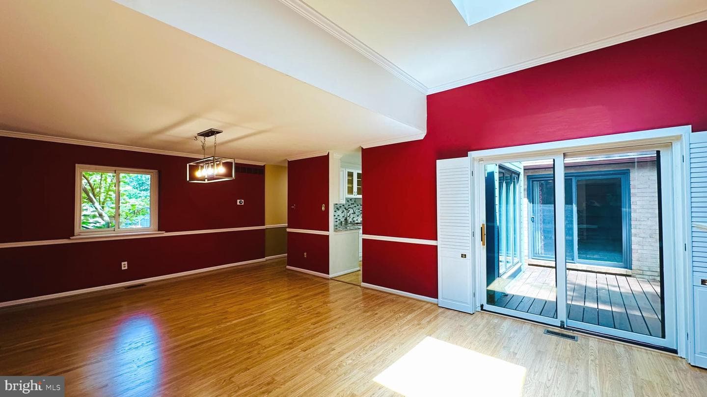 13 Painters Lane photo 14