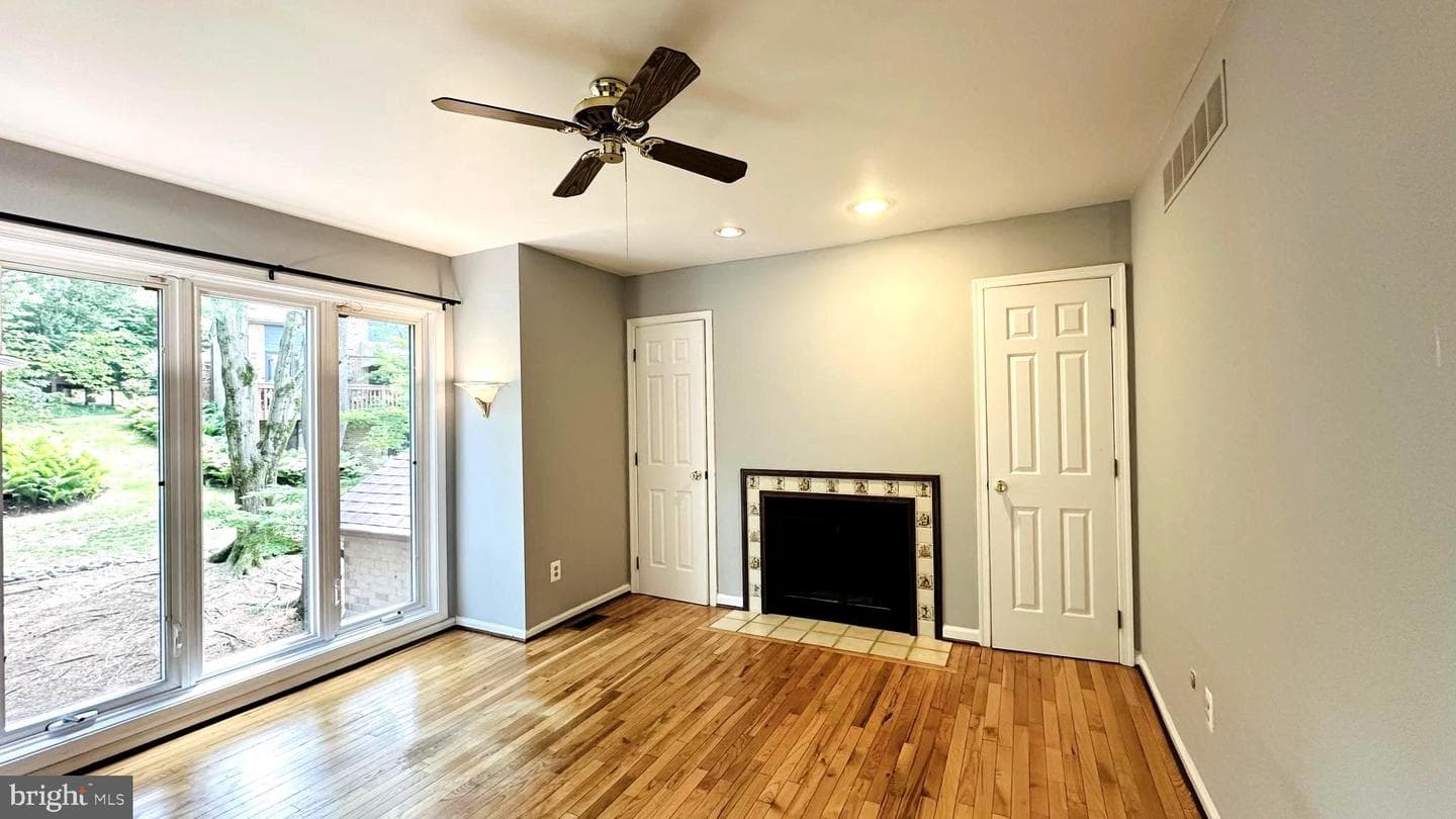 13 Painters Lane photo 29