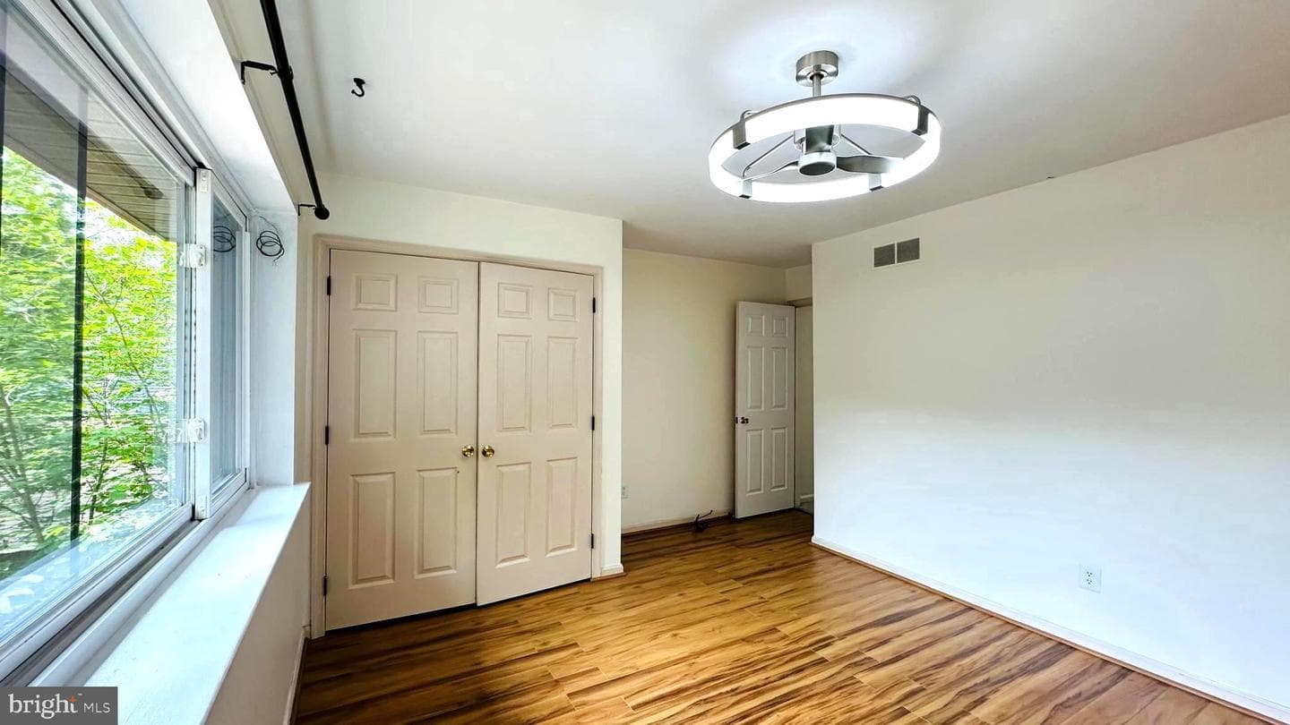13 Painters Lane photo 33