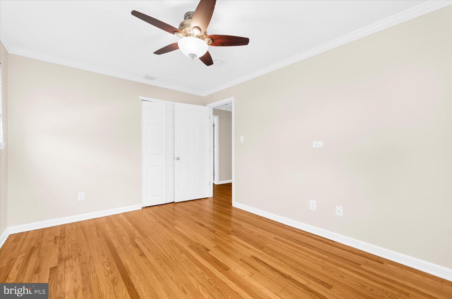 1249 W Evergreen Drive photo 13