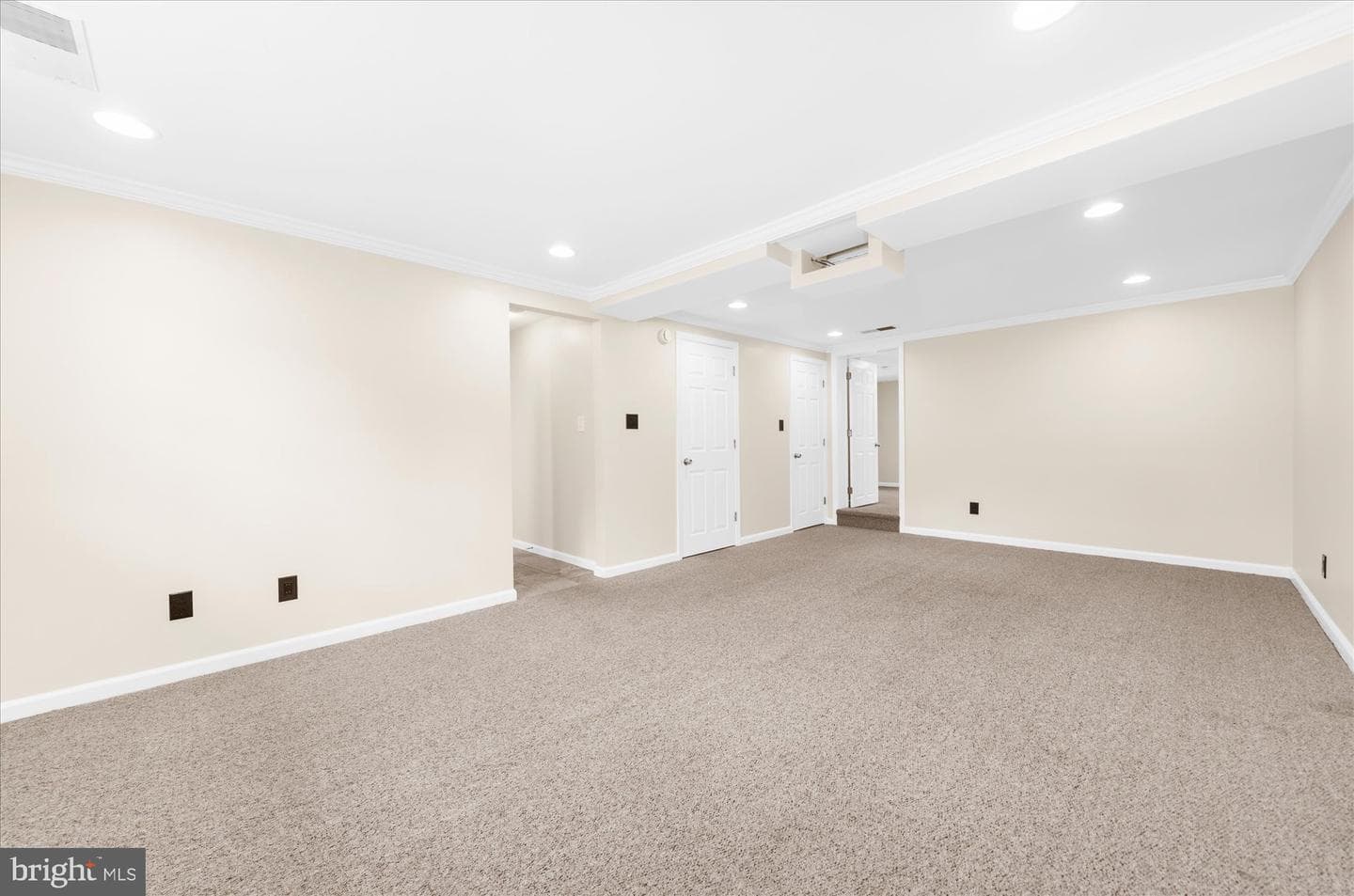 1249 W Evergreen Drive photo 16
