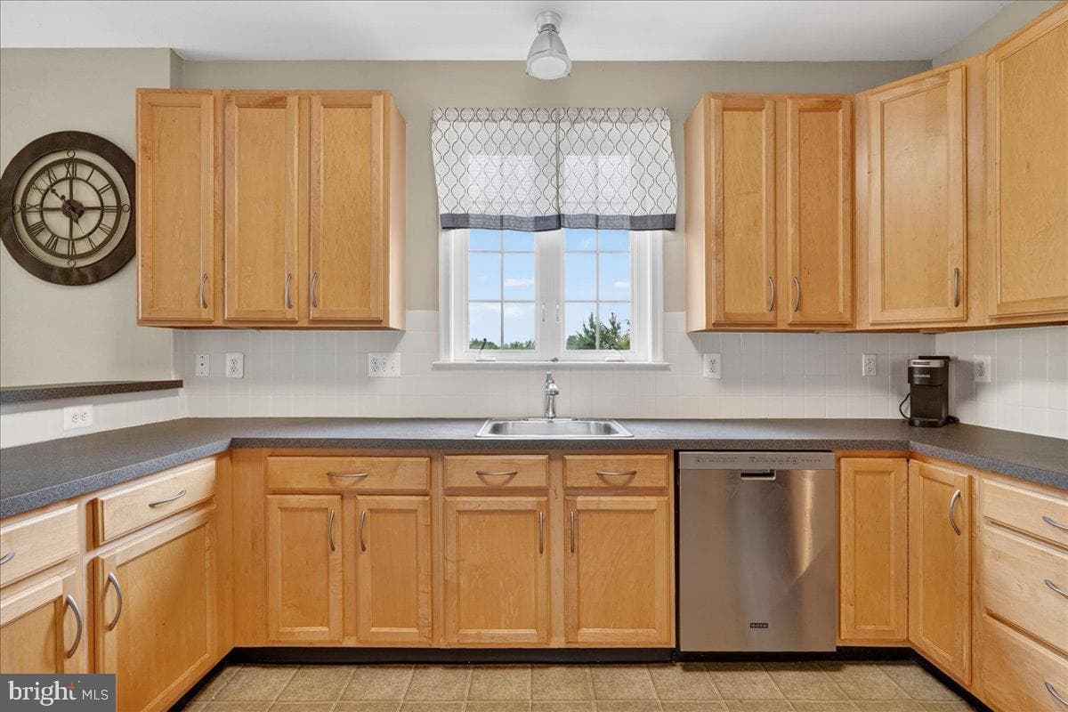 218 Stauffer Road photo 14