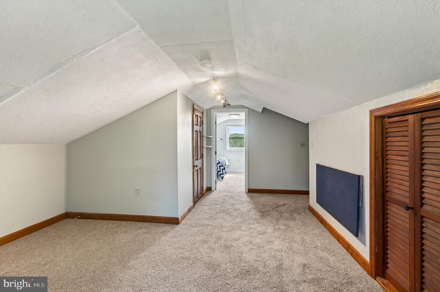 990 Ellis Woods Road photo 33