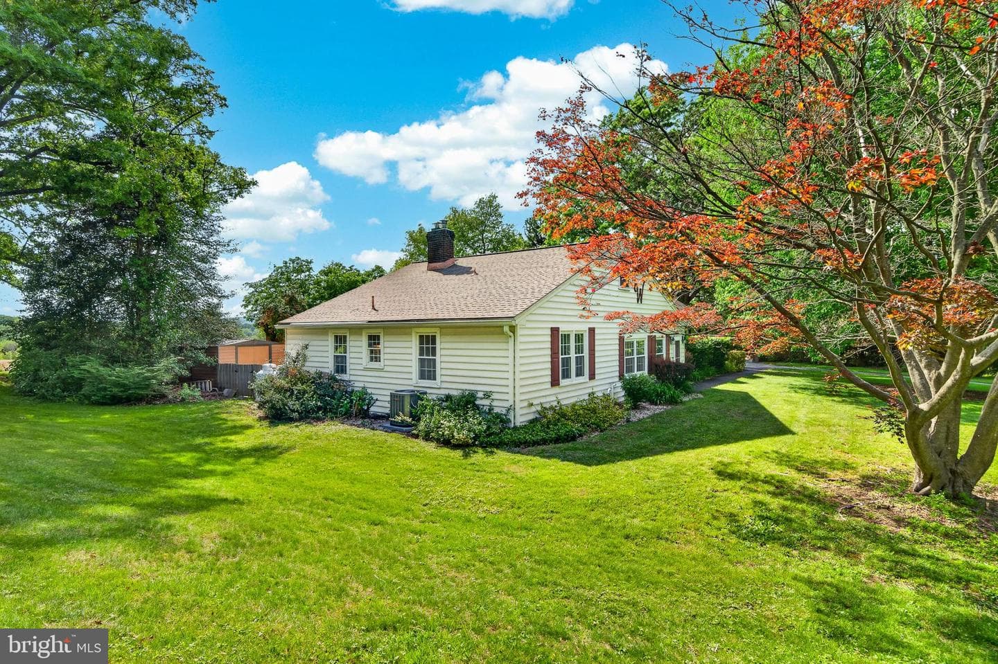990 Ellis Woods Road photo 36