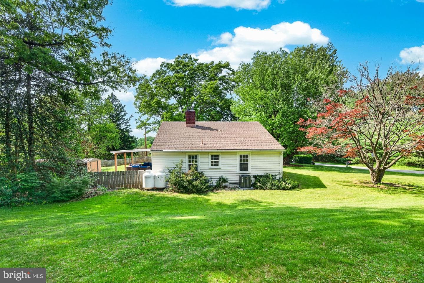 990 Ellis Woods Road photo 37