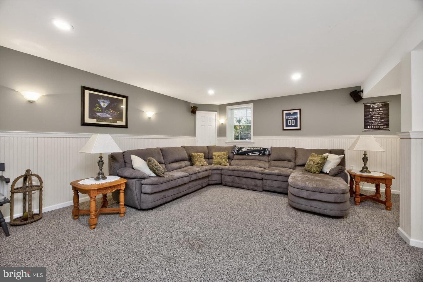 17 Oneida Court photo 35
