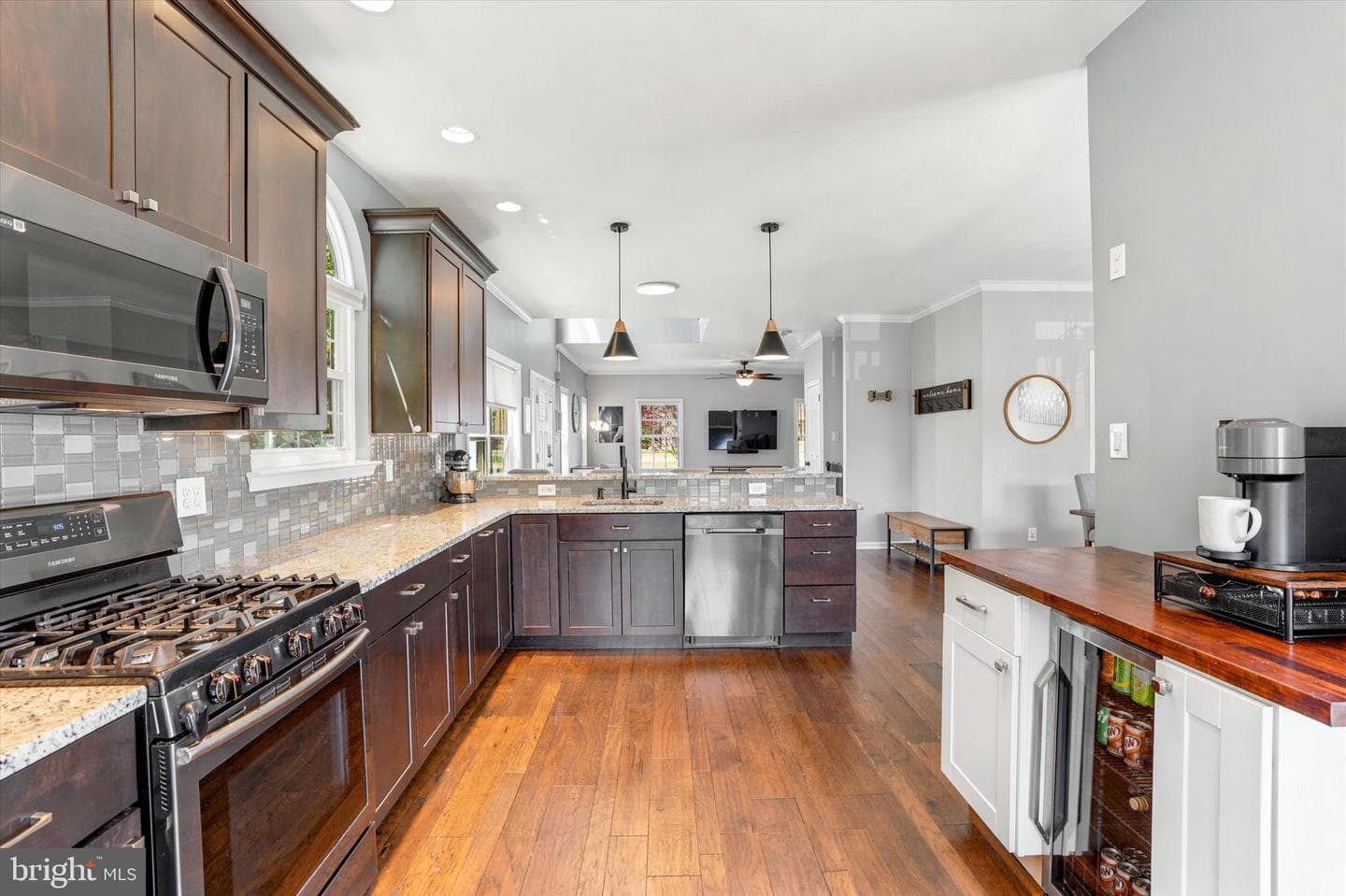 312 Galway Drive photo 10