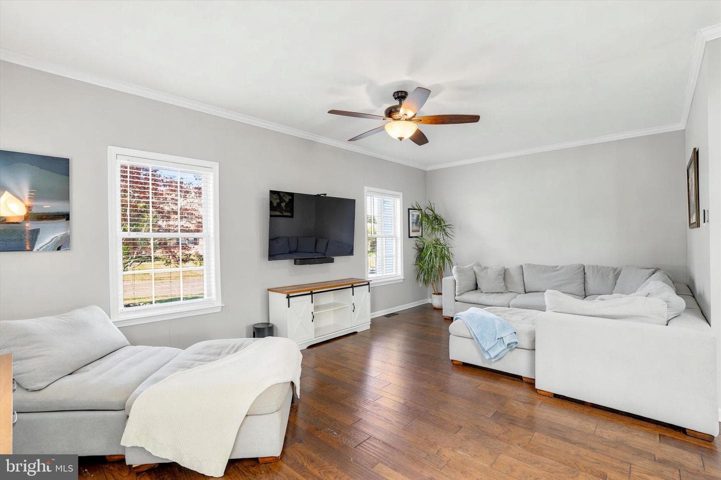 312 Galway Drive photo 2
